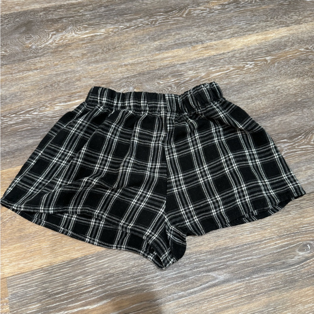 SHEIN Black and White Plaid High Waist Shorts